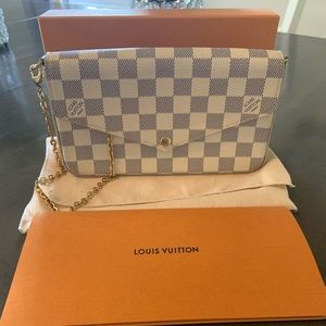 Louis Vuitton Pochette Felicie